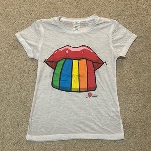 women’s xs airheads themed t-shirt